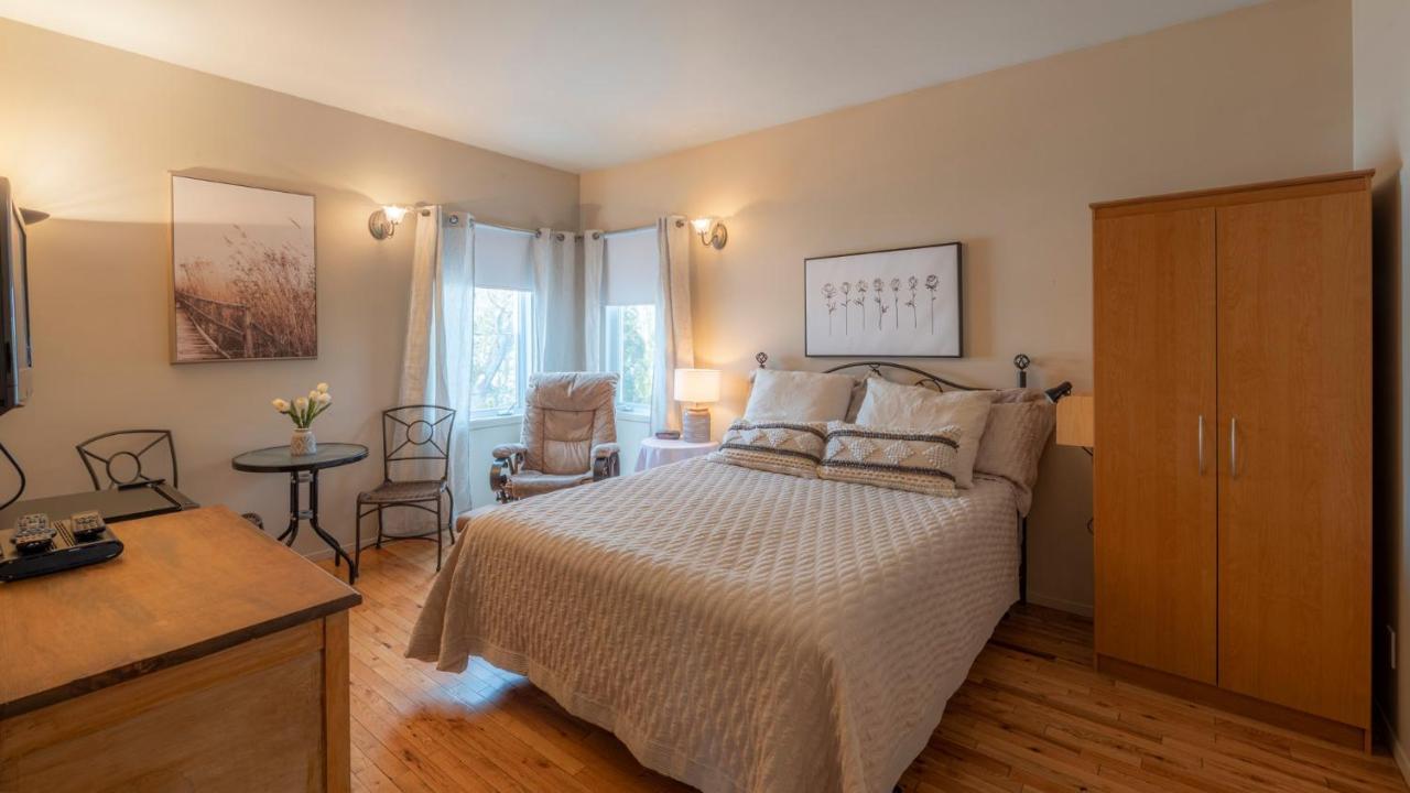 Auberge l'Intermède du lac Disraeli Extérieur photo